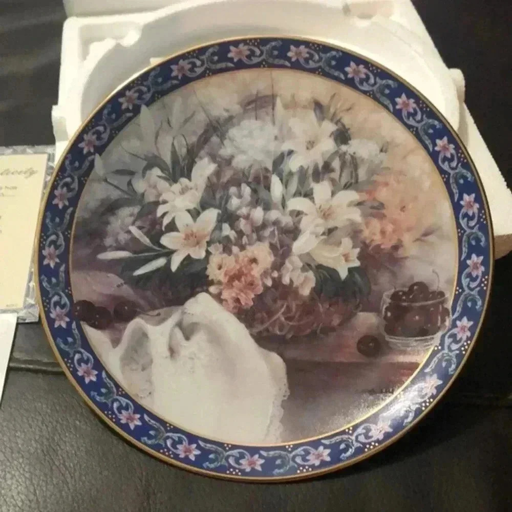 Lillies by Lena Liu collector plate 1993‎ basket bouquets
